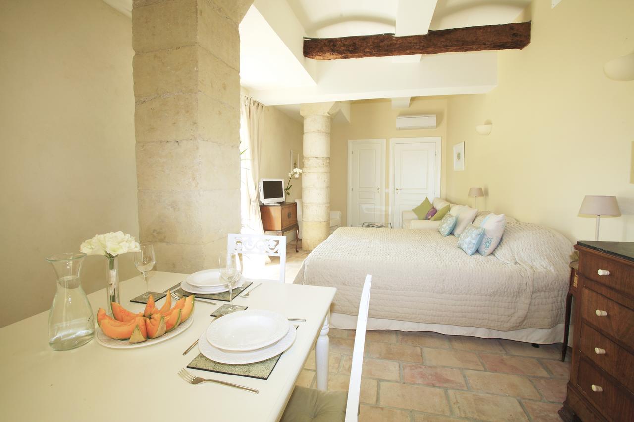 Cinq & Sept Hotel Roujan Zewnętrze zdjęcie